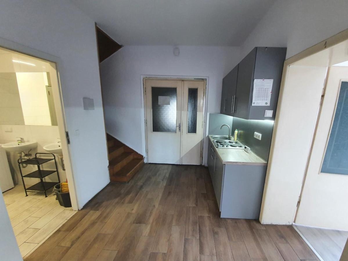 Riviera Rybnik Hostel รืบนิค ภายนอก รูปภาพ
